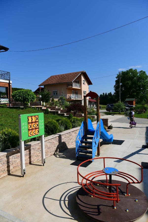 Apartment Park *